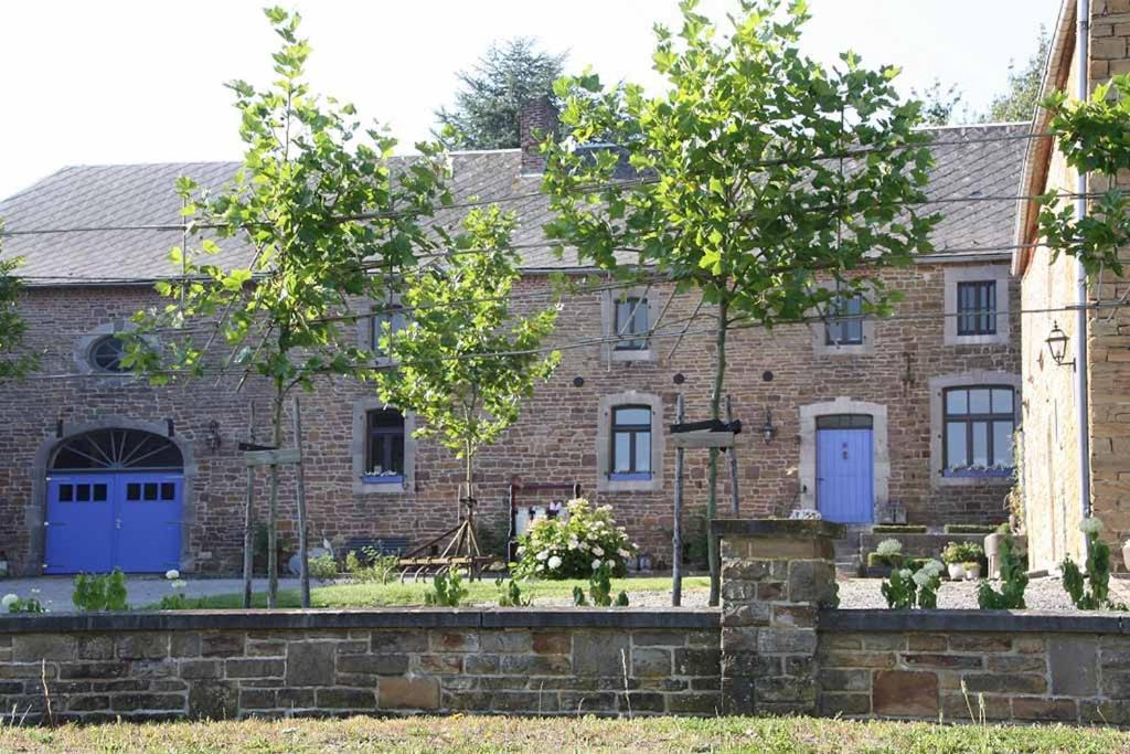 Vakantieboerderij Ferme Le Bleuet Ohey ภายนอก รูปภาพ