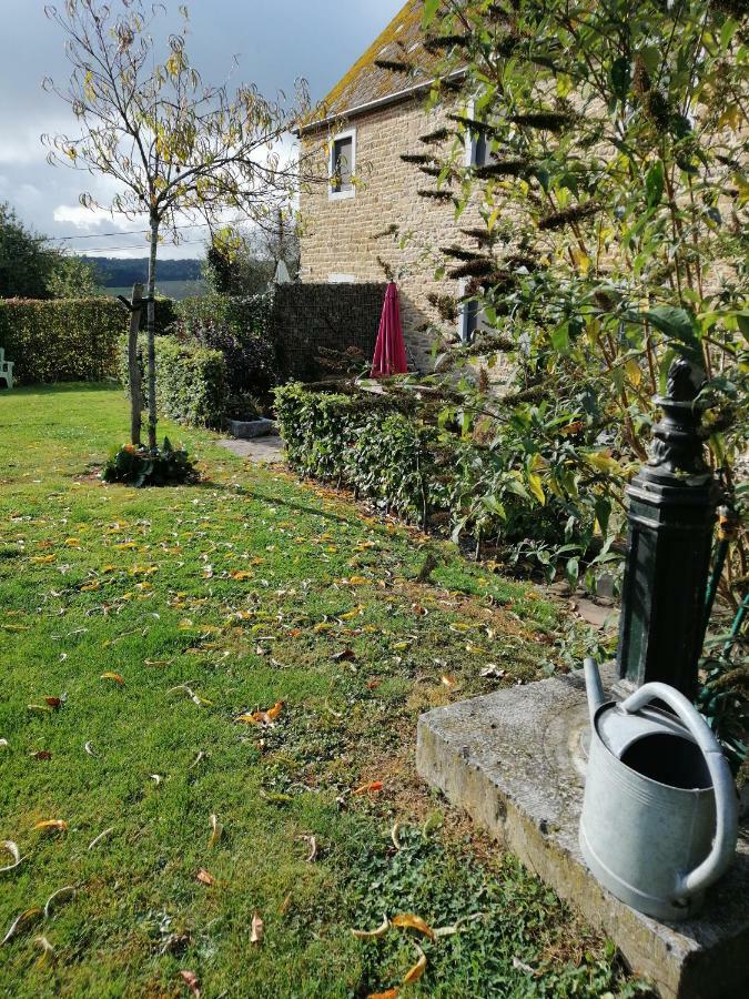 Vakantieboerderij Ferme Le Bleuet Ohey ภายนอก รูปภาพ